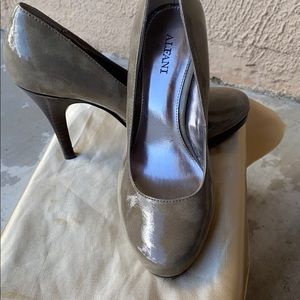 Alfani, tan/brownish , size 6 women’s heel